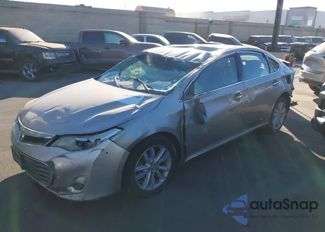 2013 Toyota Avalon Xle z USA, uszkodzony, nr VIN 4T1BK1EB6DU054397